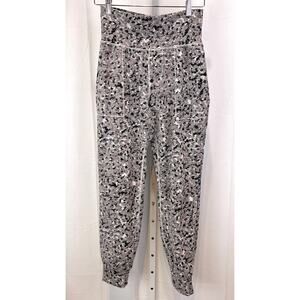 ATHLETA S Salutation Textured Jogger Pants Meadow Decadent Chocolate Multicolor